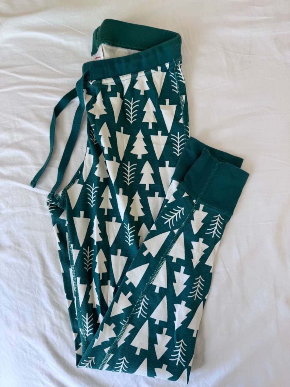 Hanna Andersson Green Christmas Tree Print Knit Lounge Pants